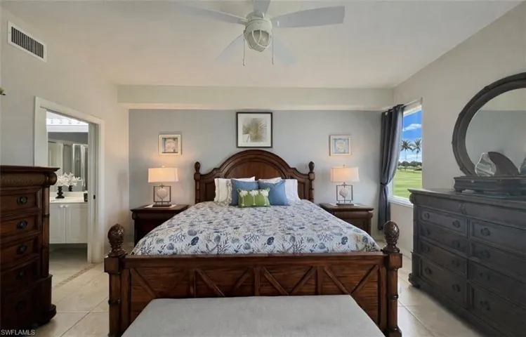1945  Crestview  WAY, Naples, FL 34119