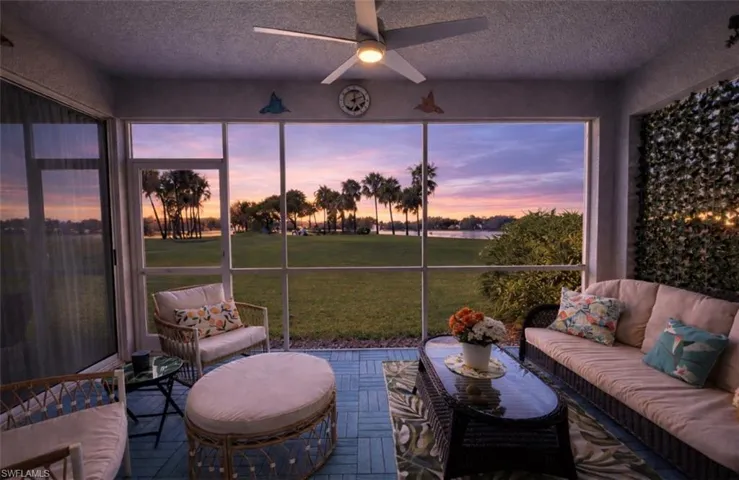1945  Crestview  WAY, Naples, FL 34119