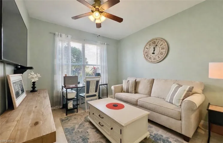 1945  Crestview  WAY, Naples, FL 34119