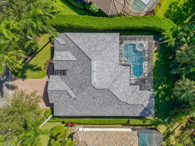 9833 Clear Lake Cir, Naples, Florida 34109