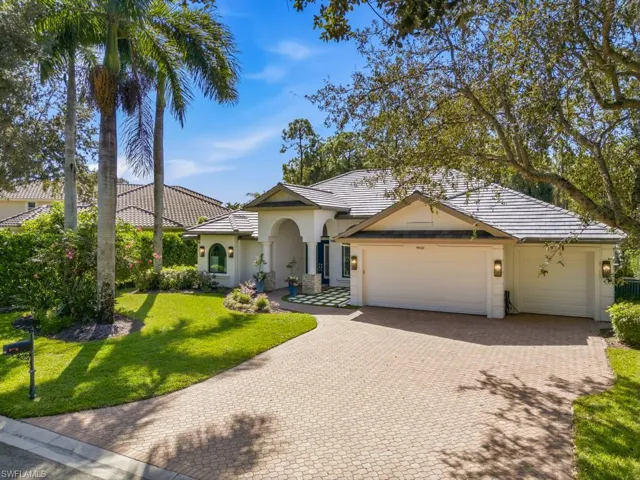 9833 Clear Lake Cir, Naples, Florida 34109