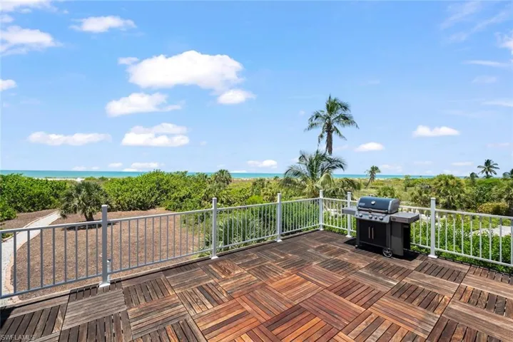 4725 Rue Belle Mer, Sanibel, Florida 33957