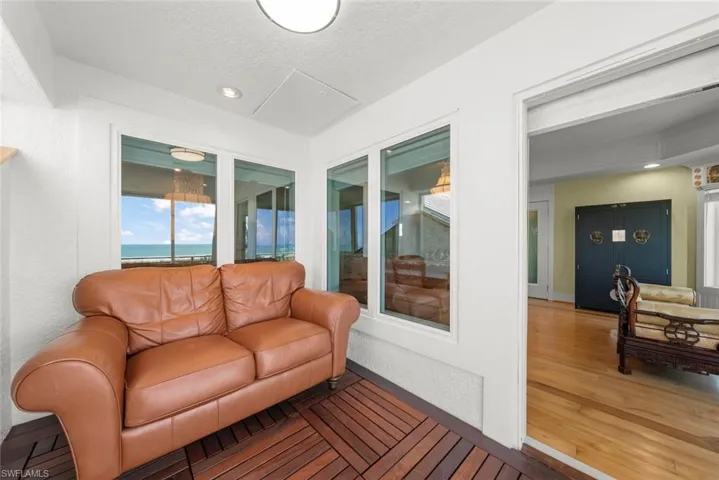 4725 Rue Belle Mer, Sanibel, Florida 33957