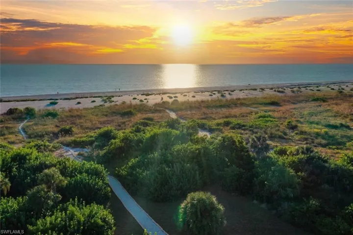 4725 Rue Belle Mer, Sanibel, Florida 33957
