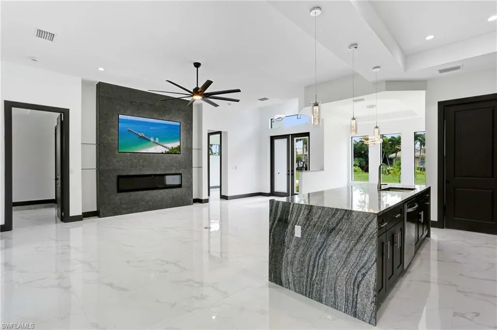 4828 23rd AVE, Cape Coral, FL 33914,224070624