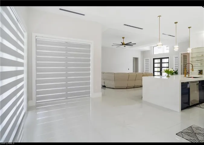 2313 6th Ave Se, Naples, Florida 34117