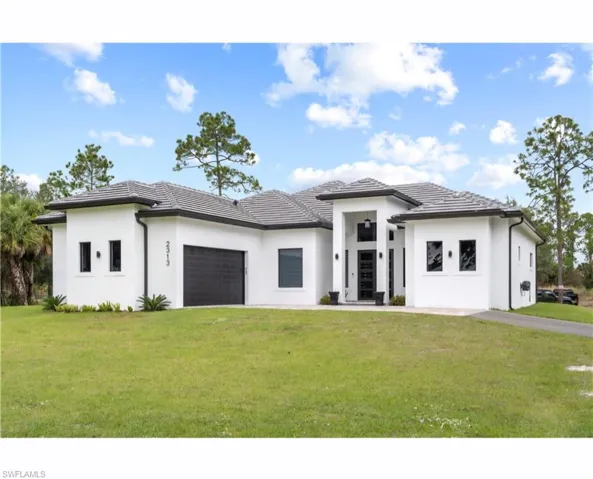 2313 6th Ave Se, Naples, Florida 34117