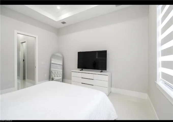 2313 6th Ave Se, Naples, Florida 34117