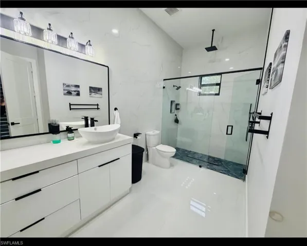2313 6th Ave Se, Naples, Florida 34117