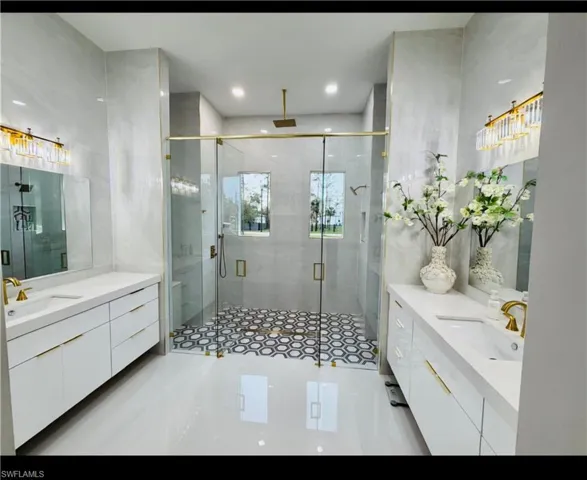 2313 6th Ave Se, Naples, Florida 34117