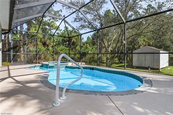 612 Williams Ave, Lehigh Acres Fl 33972