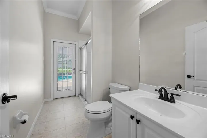 Guest Bath/Pool Bath