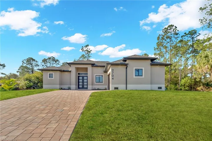 2704 E 15th St, Lehigh Acres, Florida 33972