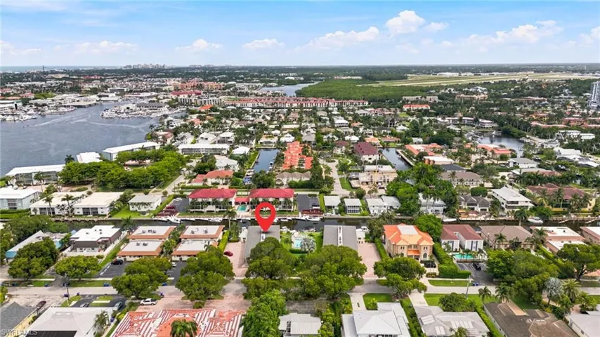 1417 Chesapeake Ave 106, Naples, Florida 34102