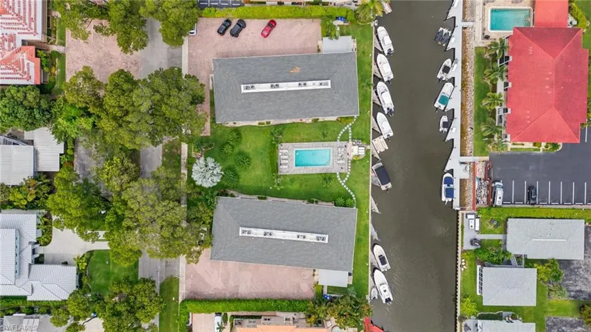 1417 Chesapeake Ave 106, Naples, Florida 34102