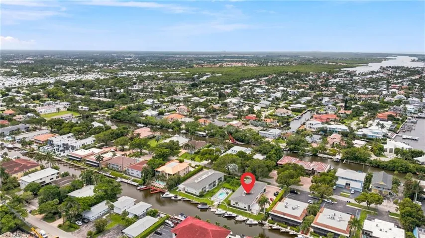 1417 Chesapeake Ave 106, Naples, Florida 34102
