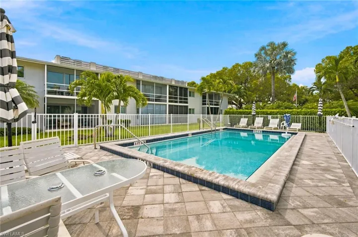 1417 Chesapeake Ave 106, Naples, Florida 34102