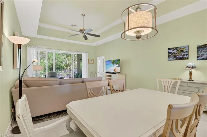 7871  Sanctuary  CIR, Naples, FL 34104