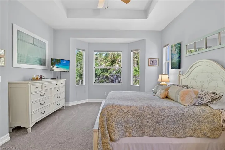 7871  Sanctuary  CIR, Naples, FL 34104