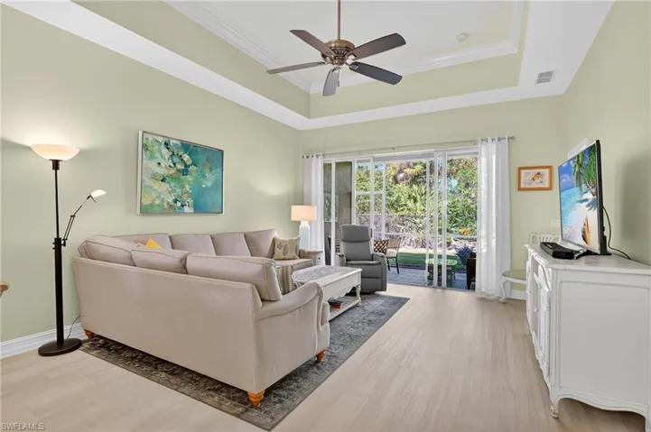 7871  Sanctuary  CIR, Naples, FL 34104