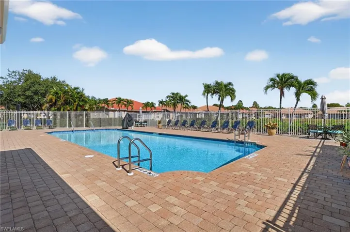 7871  Sanctuary  CIR, Naples, FL 34104