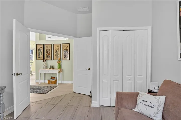 7871  Sanctuary  CIR, Naples, FL 34104