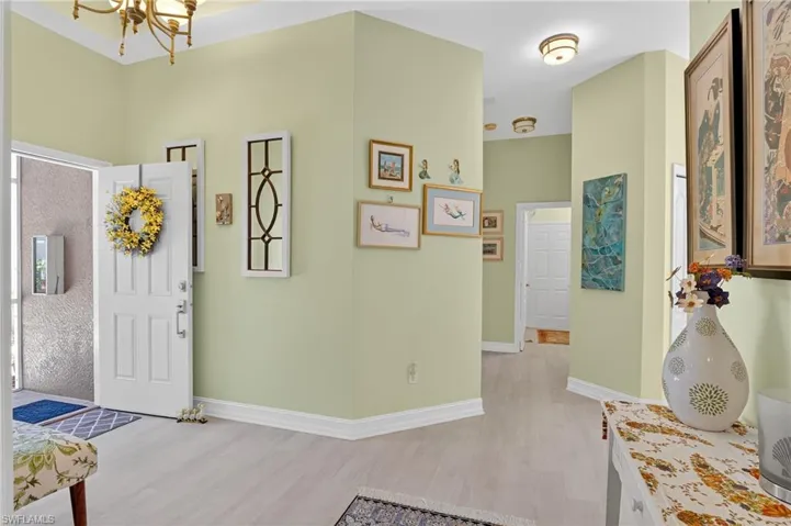 7871  Sanctuary  CIR, Naples, FL 34104