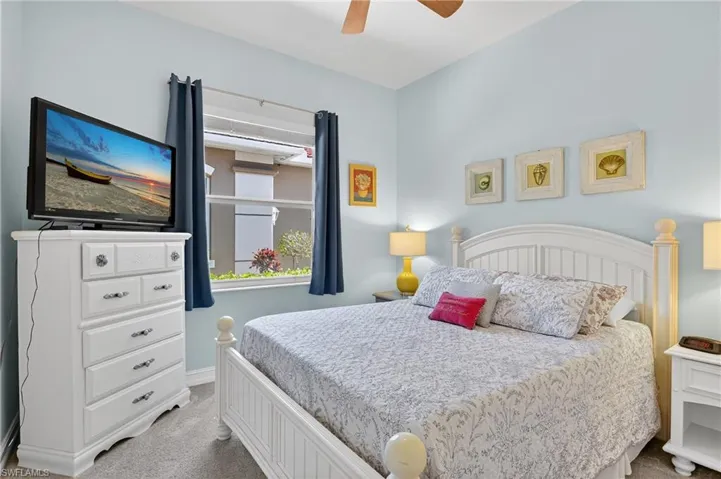7871  Sanctuary  CIR, Naples, FL 34104