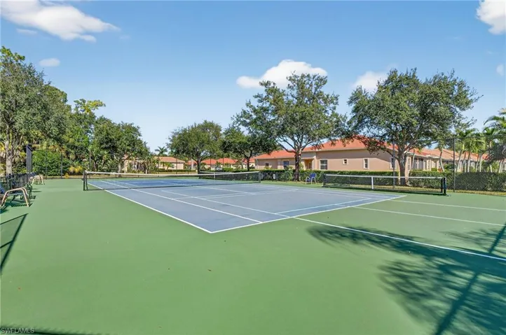 7871  Sanctuary  CIR, Naples, FL 34104