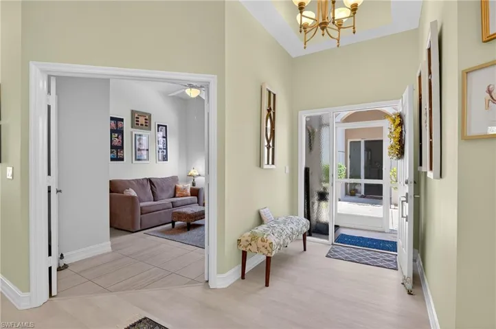 7871  Sanctuary  CIR, Naples, FL 34104