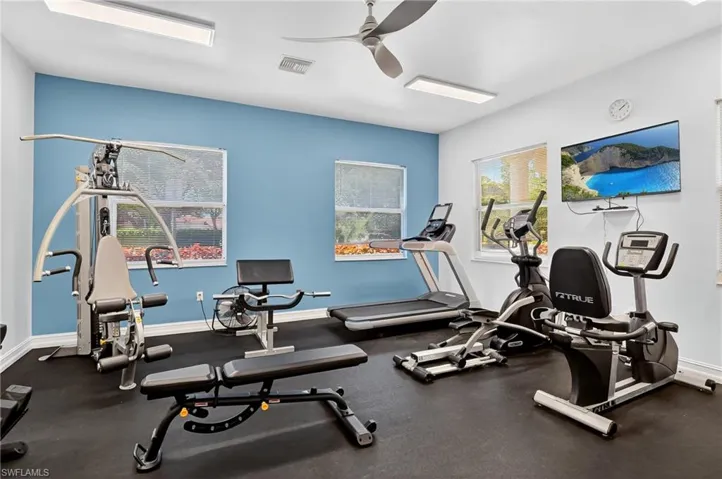 7871  Sanctuary  CIR, Naples, FL 34104