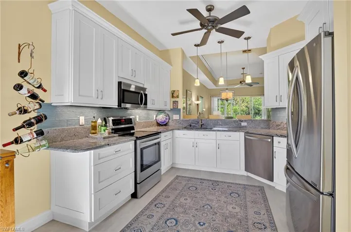 7871  Sanctuary  CIR, Naples, FL 34104