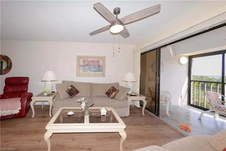 21490 Bay Village Dr 264, Fort Myers Beach, Florida 33931