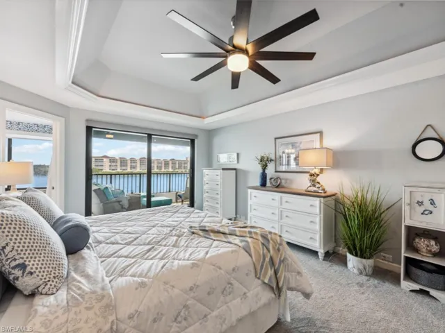 232 La Peninsula Blvd 232, Naples, Florida 34113