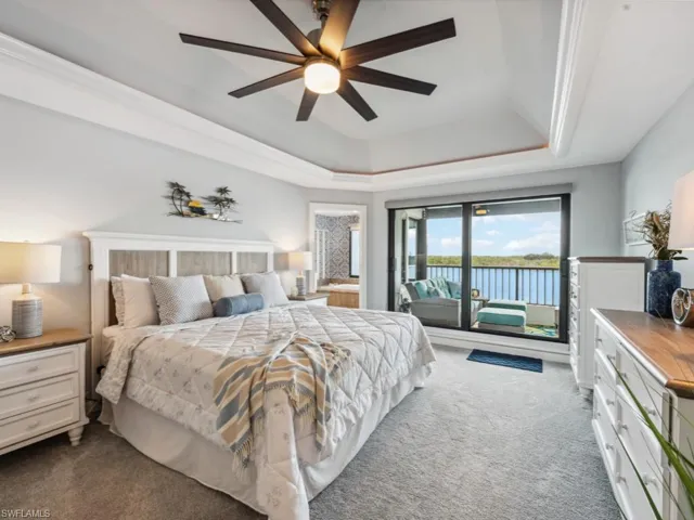 232 La Peninsula Blvd 232, Naples, Florida 34113