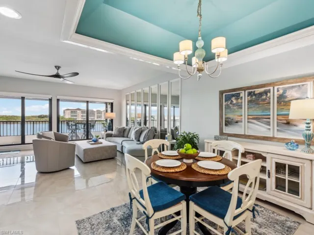 232 La Peninsula Blvd 232, Naples, Florida 34113