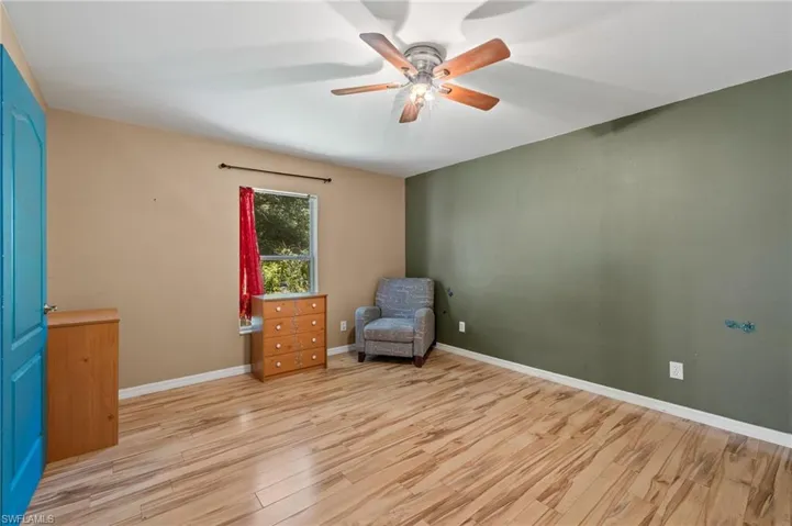 6054  Lacota  AVE, Fort Myers, FL 33905