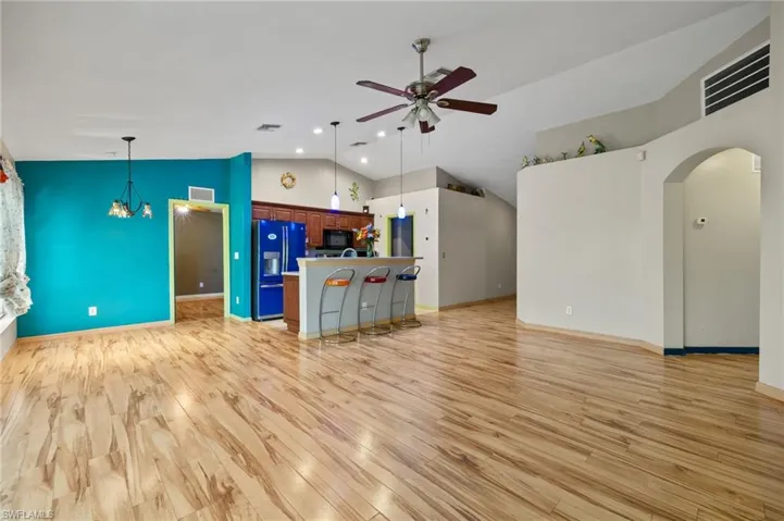 6054  Lacota  AVE, Fort Myers, FL 33905