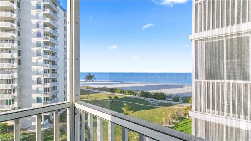 Gorgeous Ocean Views!