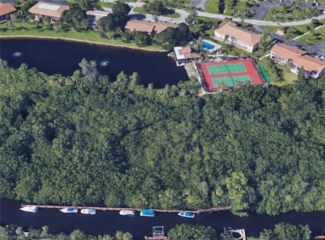 Pool, ClubHouse & Boat Slips