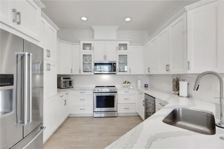 6367 Negril Isle Dr, Naples, Florida 34113