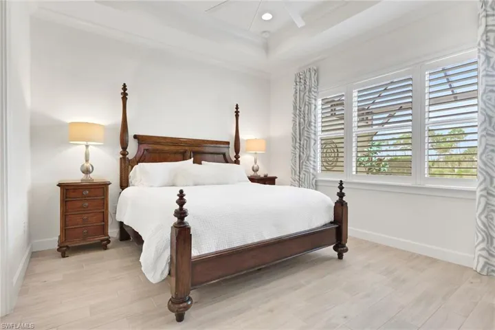 6367 Negril Isle Dr, Naples, Florida 34113