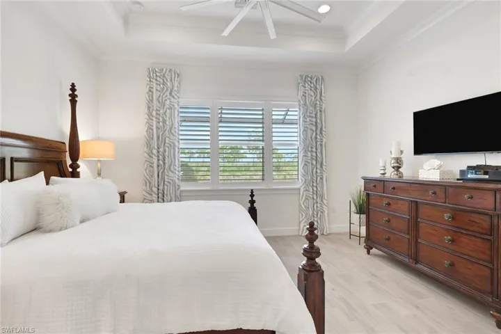 6367 Negril Isle Dr, Naples, Florida 34113