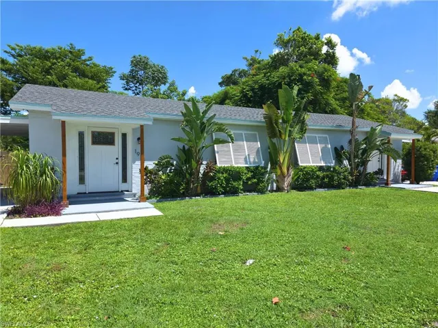 1915  Llewellyn  DR, Fort Myers, FL 33901