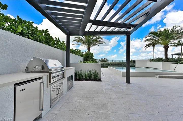 5000 Coconut Rd #105, Bonita Springs, Florida 34134
