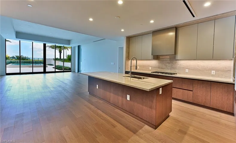 5000 Coconut Rd #105, Bonita Springs, Florida 34134
