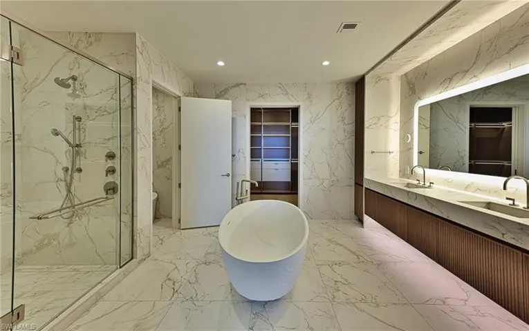 5000 Coconut Rd #105, Bonita Springs, Florida 34134