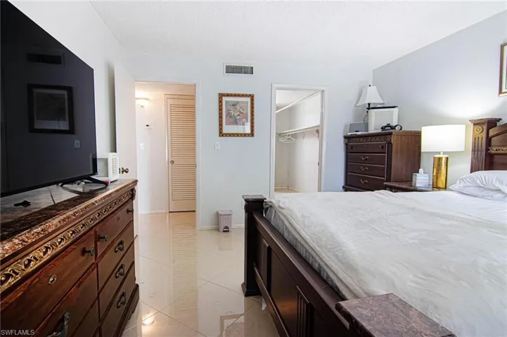 2366 E Mall Dr 414, Fort Myers, Florida 33901