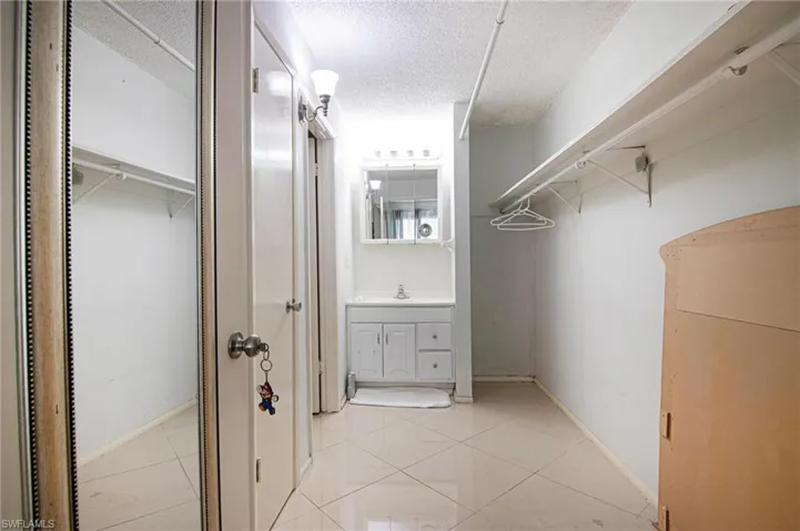 2366 E Mall Dr 414, Fort Myers, Florida 33901
