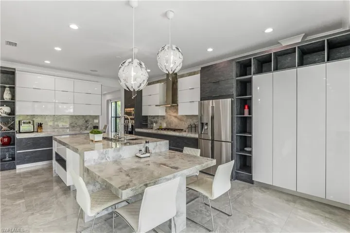 4410 Caldera Cir, Naples, Florida 34119